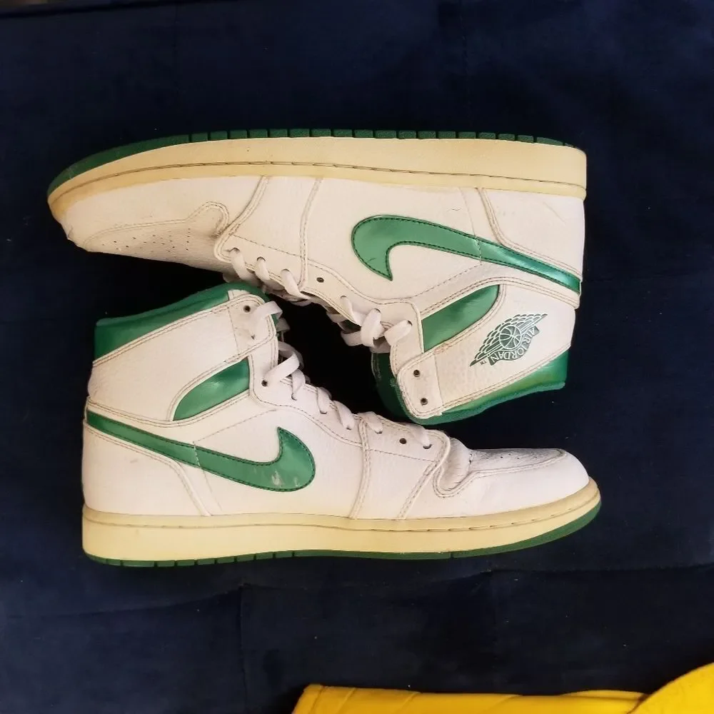 Nike Air Jordan 1 Retro High 